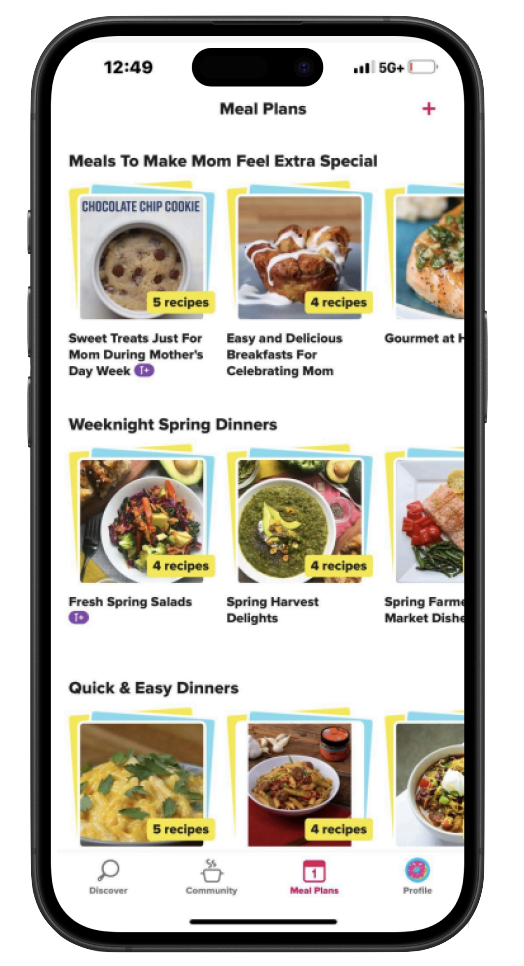 Screenshot of a meal-planning app showing saved weekly meal plans grouped by theme